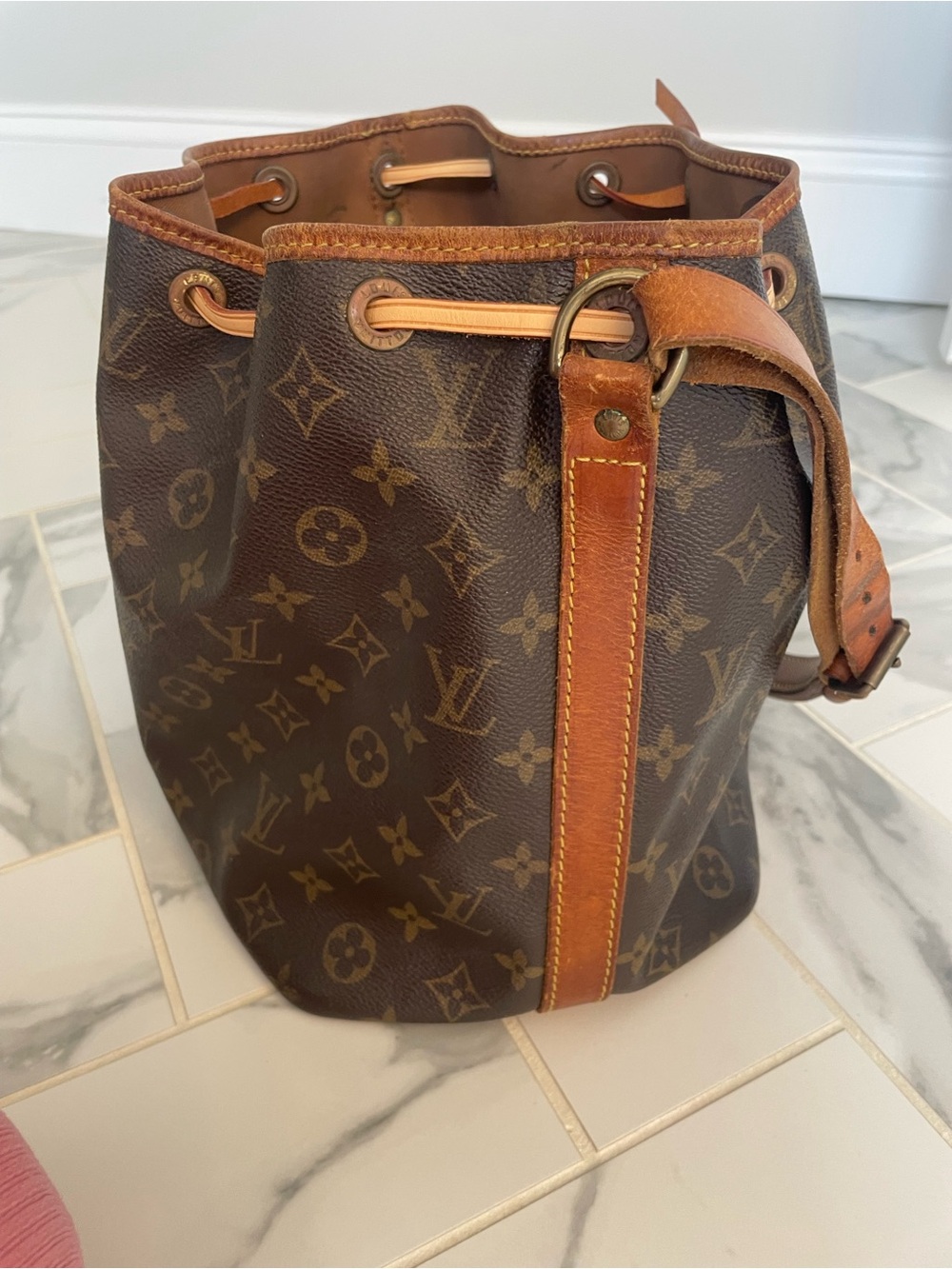Authentic Louis Vuitton Noe Monogram bag 1988 vintage - Picture 2 of 11
